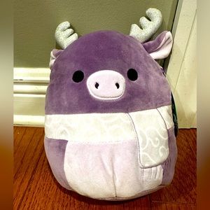 Markina the Holiday Moose 7.5 inch